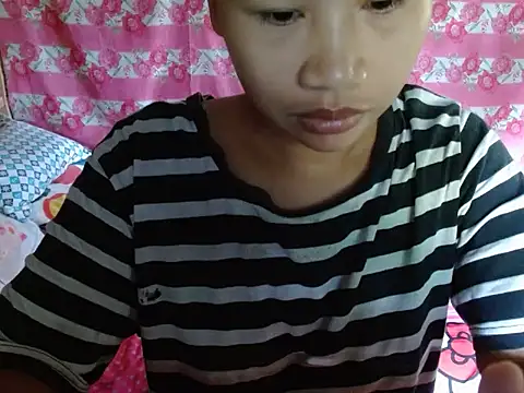 Itsme Foxy Shantale online show from 06-14-26, 11:39