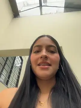 SophiCastro09  online show from 07-23-26, 02:57