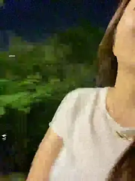 qianduoduo521 online show from 06-28-26, 03:18
