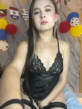 Snapshot of Tinakitten chatting on 06-30-26, 12:05 Tinakitten online show from 06-30-26, 12:05