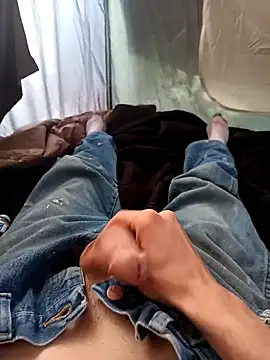 Snapshot of Mstrdstrctn7 chatting on 03-06-25, 10:15 Mstrdstrctn7 online show from 03-06-25, 10:15