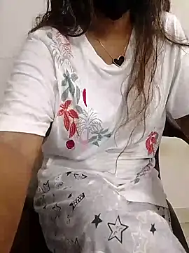 Cherry Bommm online show from 06-11-26, 02:14