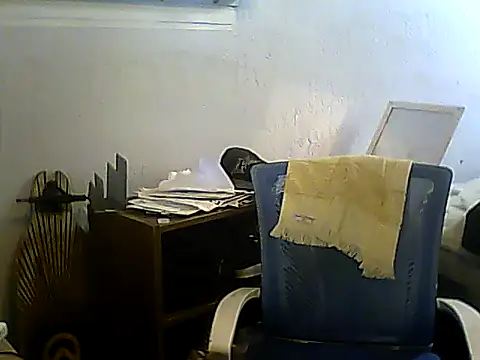 Snapshot of SlickDickyadown chatting on 06-16-26, 10:21 SlickDickyadown online show from 06-16-26, 10:21