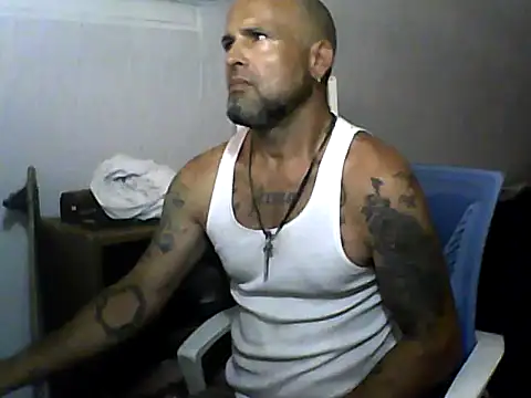 Snapshot of SlickDickyadown chatting on 07-16-26, 02:58 SlickDickyadown online show from 07-16-26, 02:58