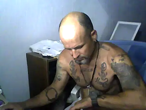 Snapshot of SlickDickyadown chatting on 06-18-26, 03:16 SlickDickyadown online show from 06-18-26, 03:16