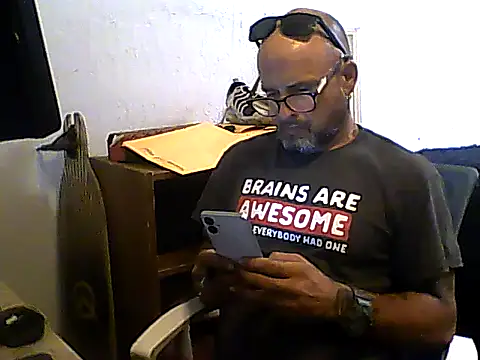 Snapshot of SlickDickyadown chatting on 07-12-26, 02:45 SlickDickyadown online show from 07-12-26, 02:45