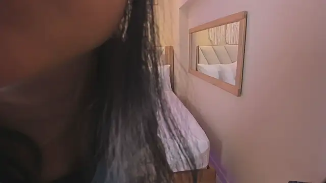 Snapshot of KataleyaSwet chatting on 06-17-26, 04:12 KataleyaSwet online show from 06-17-26, 04:12
