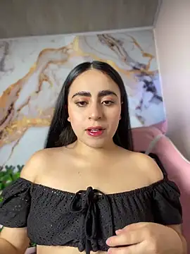 LILI 911 online show from 06-17-26, 07:35