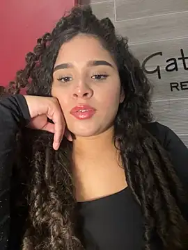 Antonella Whitmore online show from 06-08-26, 01:11