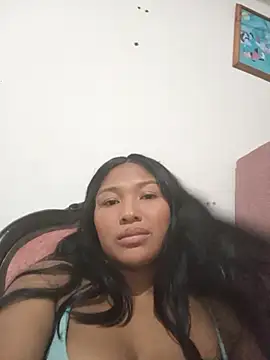 MoonMua online show from 06-05-26, 01:54