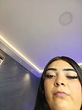 inaya khalifaa online show from 06-24-26, 09:23