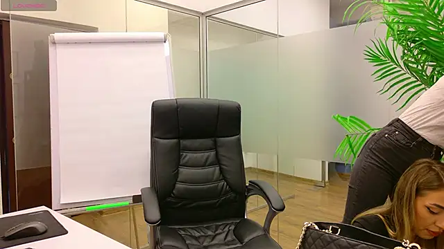 BabesGoWild online show from 02-14-25, 05:30