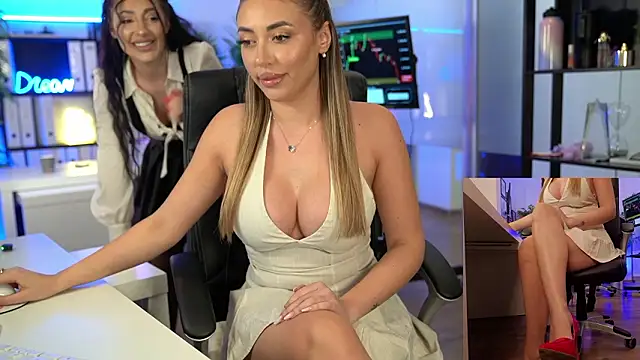 BabesGoWild online show from 02-03-26, 06:11