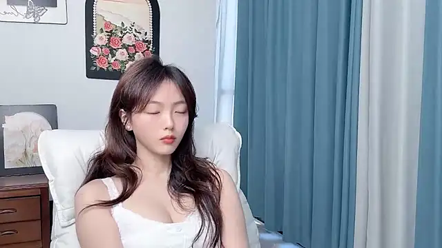 Snapshot of wenwen8888 chatting on 06-16-26, 03:06 wenwen8888 online show from 06-16-26, 03:06