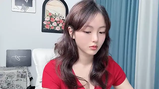 Snapshot of wenwen8888 chatting on 06-21-26, 02:45 wenwen8888 online show from 06-21-26, 02:45