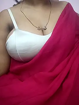 Snapshot of telugubigboobs__P chatting on 06-15-26, 05:40 telugubigboobs P online show from 06-15-26, 05:40