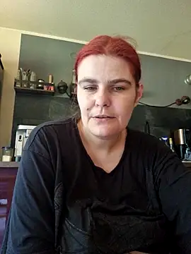 GoldenWifee online show from 06-23-26, 05:38