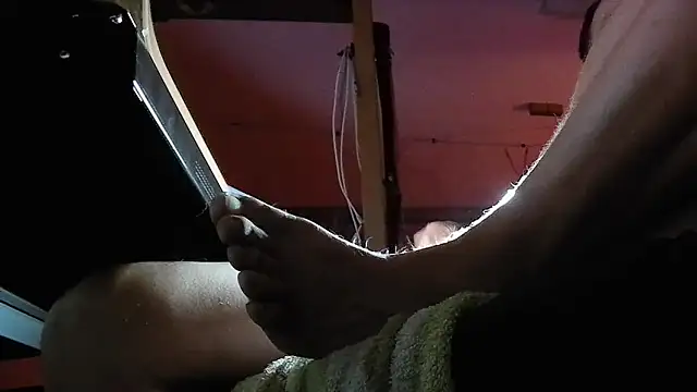luukikuuki online show from 06-20-26, 11:32