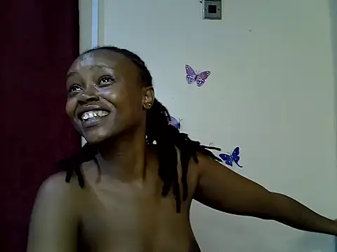 Snapshot of Rasta_tattoooed chatting on 07-19-26, 02:47 Rasta tattoooed online show from 07-19-26, 02:47