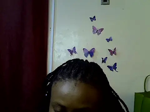 Snapshot of Rasta_tattoooed chatting on 06-10-26, 04:24 Rasta tattoooed online show from 06-10-26, 04:24