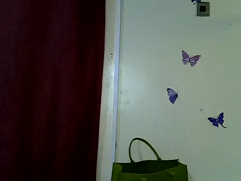 Snapshot of Rasta_tattoooed chatting on 07-15-26, 12:34 Rasta tattoooed online show from 07-15-26, 12:34