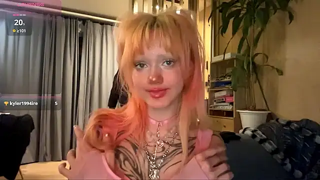JoanneMcauly online show from 06-16-26, 09:26