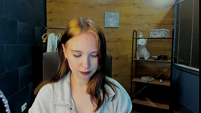 Snapshot of JessicaaSilva chatting on 06-16-26, 02:50 JessicaaSilva online show from 06-16-26, 02:50