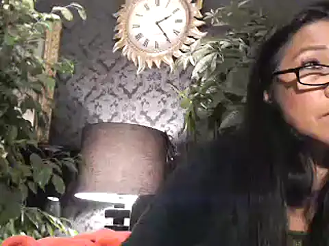 Snapshot of Hornygirltheone chatting on 12-03-24, 01:25 Hornygirltheone online show from 12-03-24, 01:25