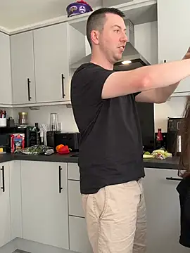 Shycouple7295 online show from 07-24-26, 10:44