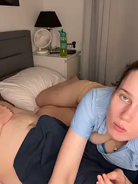 Shycouple7295 online show from 07-01-26, 09:15