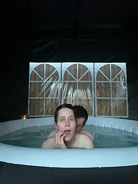 Shycouple7295 online show from 07-19-26, 08:16