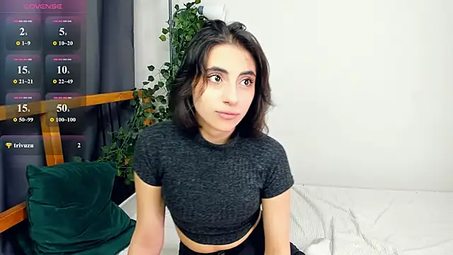 Snapshot of LunarLori chatting on 07-25-26, 08:55 LunarLori online show from 07-25-26, 08:55