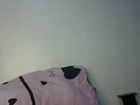 Snapshot of Fettysh chatting on 07-18-26, 07:39 Fettysh online show from 07-18-26, 07:39