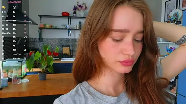 AliviaWithLove online show from 06-16-26, 08:36