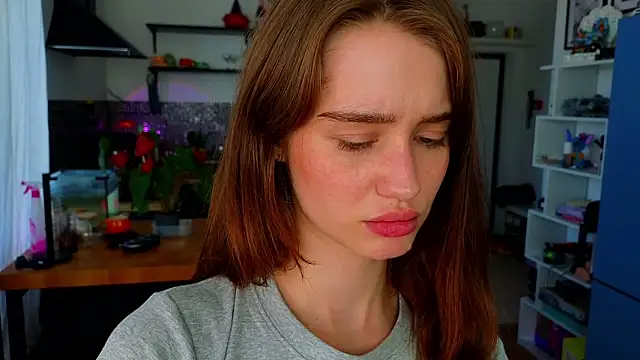 AliviaWithLove online show from 07-06-26, 03:03