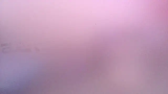 Snapshot of ladycurvy27 chatting on 06-11-26, 04:37 ladycurvy27 online show from 06-11-26, 04:37