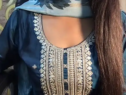 Sizzling Maya online show from 07-04-26, 04:52