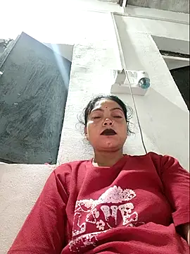 Snapshot of Jankisigh chatting on 06-25-26, 11:43 Jankisigh online show from 06-25-26, 11:43