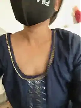 Snapshot of Jankisigh chatting on 07-17-26, 01:36 Jankisigh online show from 07-17-26, 01:36