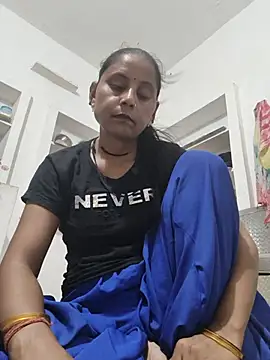 Karishna hot online show from 06-18-26, 11:32