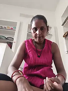 Karishna hot online show from 06-27-26, 12:00