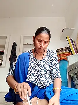 Karishna hot online show from 07-21-26, 06:48