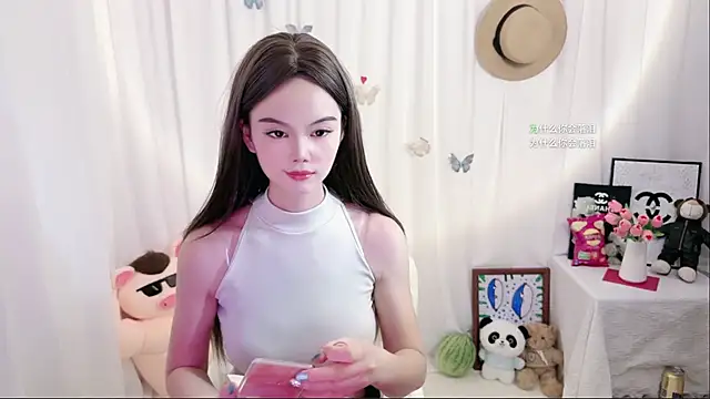 Snapshot of Ella-008 chatting on 06-20-26, 05:34 Ella-008 online show from 06-20-26, 05:34