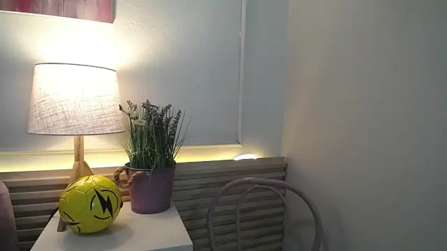 gagingmolly online show from 06-18-26, 12:10