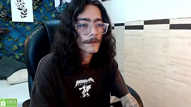 bigcock robert online show from 07-11-26, 04:40