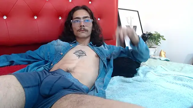 bigcock robert online show from 06-18-26, 07:30