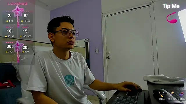 Ethan12  online show from 07-05-26, 03:22