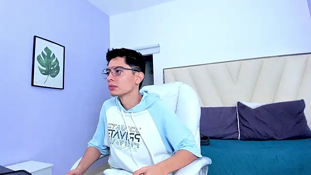 Ethan12  online show from 06-18-26, 03:16