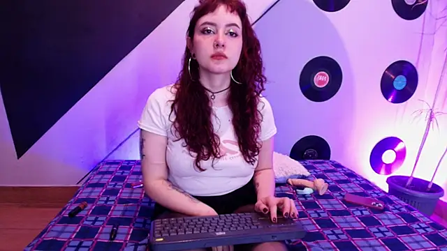 Allissa Noir online show from 07-10-26, 05:29