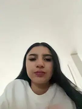 Snapshot of MilanMoon_ chatting on 07-12-26, 12:06 MilanMoon online show from 07-12-26, 12:06